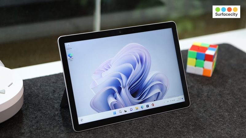 Máy tính Microsoft Surface Go 3 