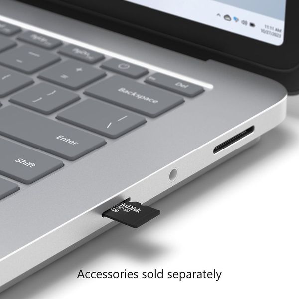 Surface Laptop Studio 2 thêm cổng USB Type-A và đầu đọc thẻ nhớ microSD