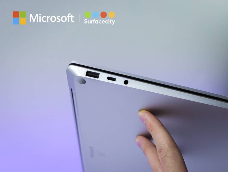 Cổng kết nối có trên Surface Laptop 4