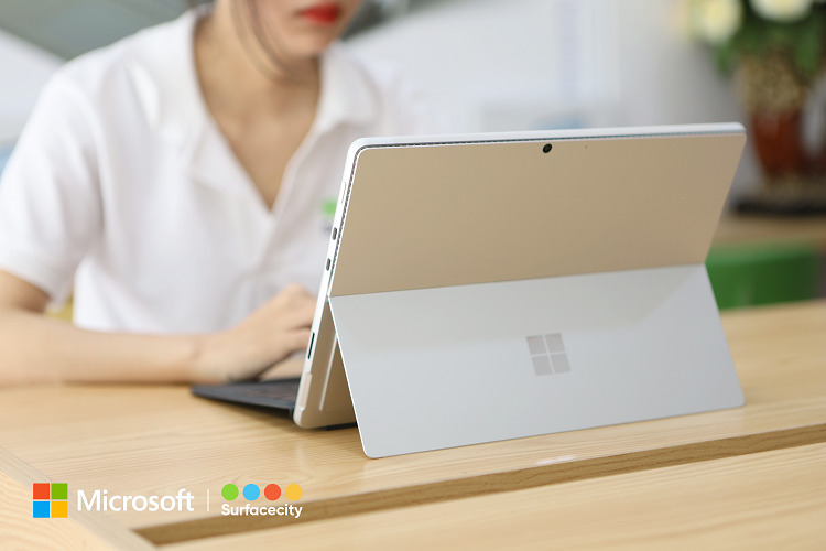 Microsoft Surface pro 8