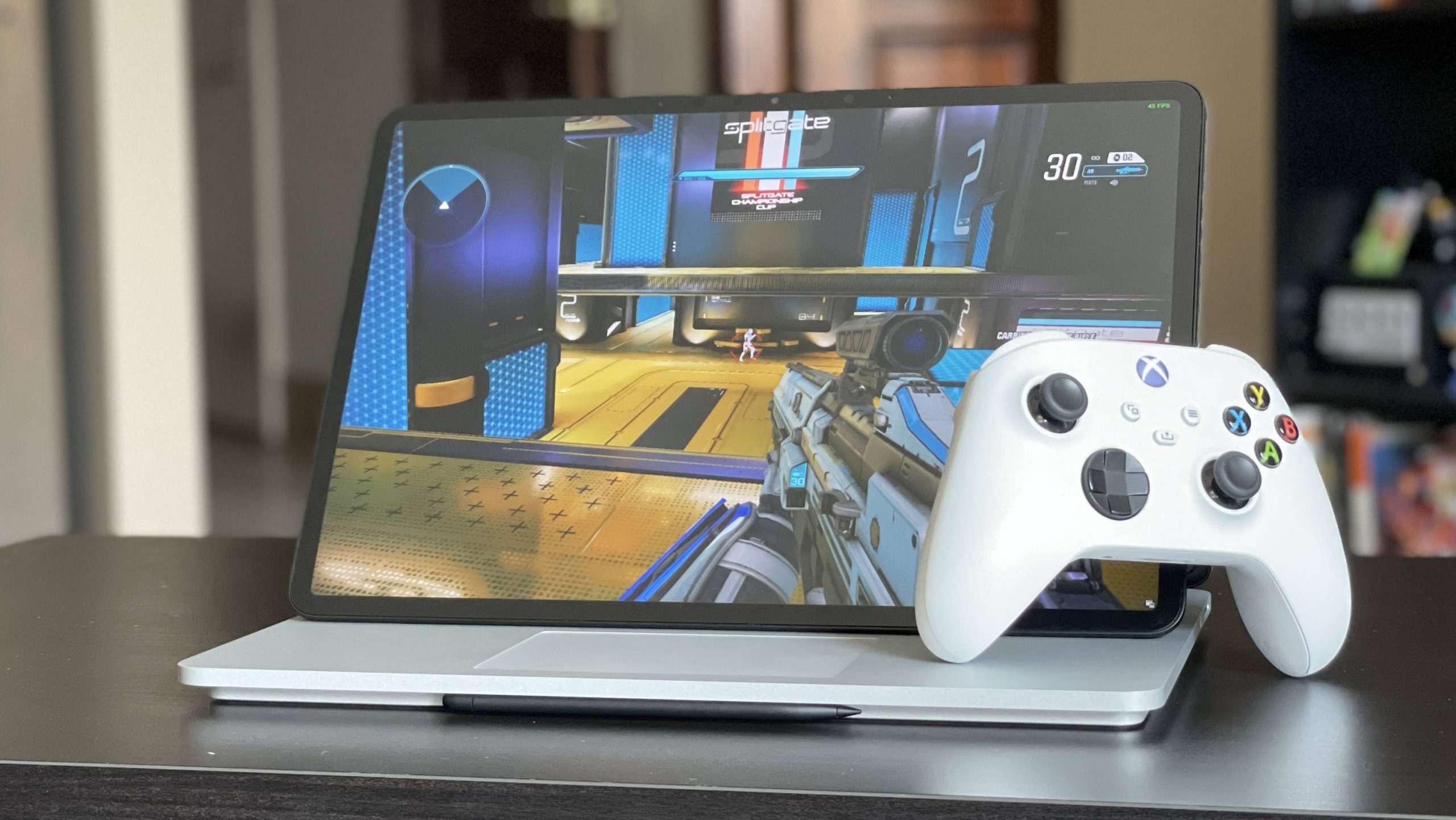 Cân mọi loại game FPS với Surface Laptop Studio