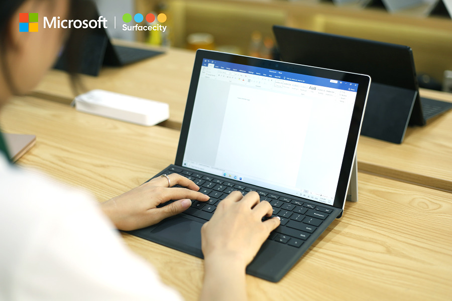 Microsoft Surface Pro 7